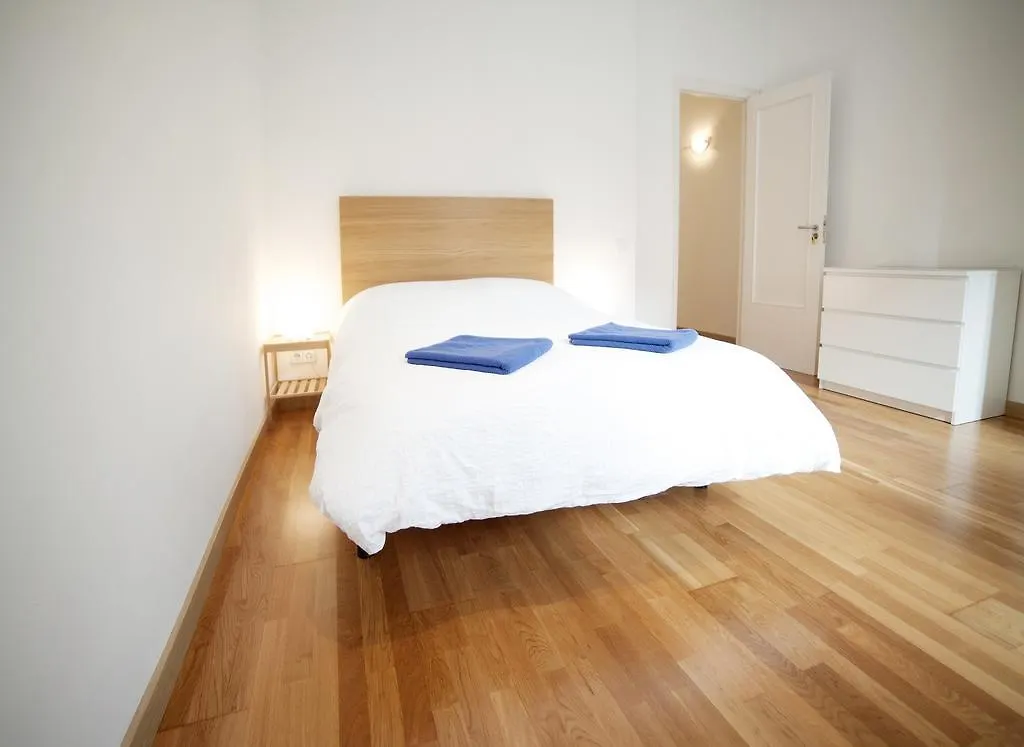 Apartment In Plaza Catalunya Barcelona